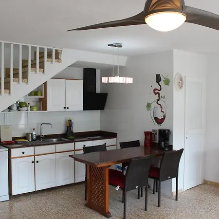 Holiday home Casa Feliz En El Complejo Las Fresas